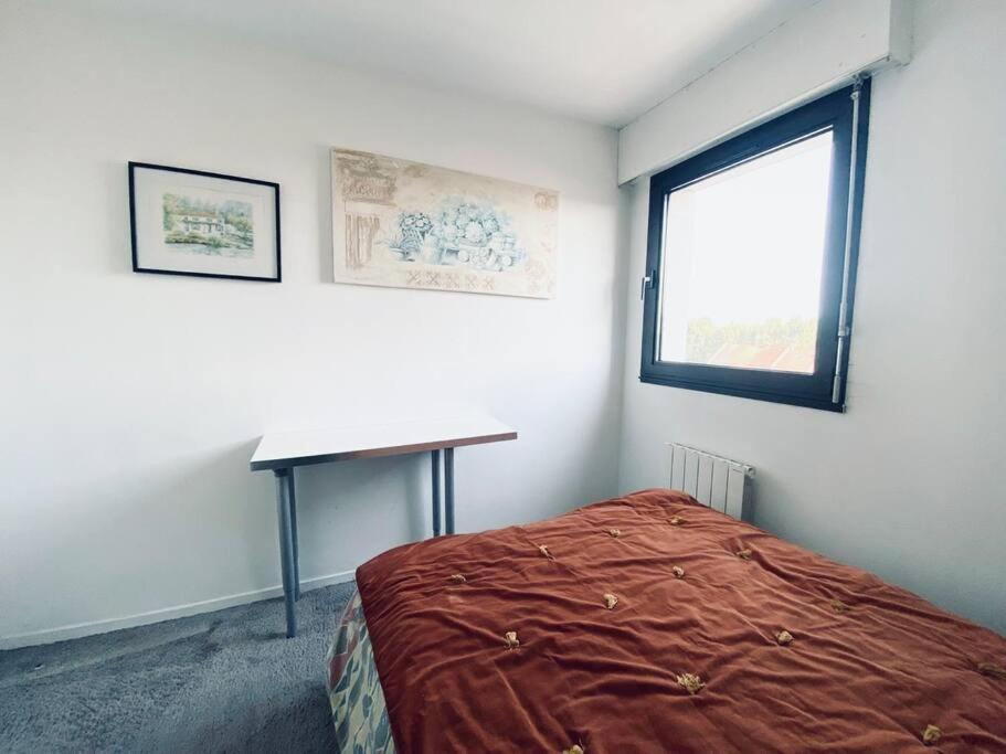 Cosy Pres Du Metro Apartment